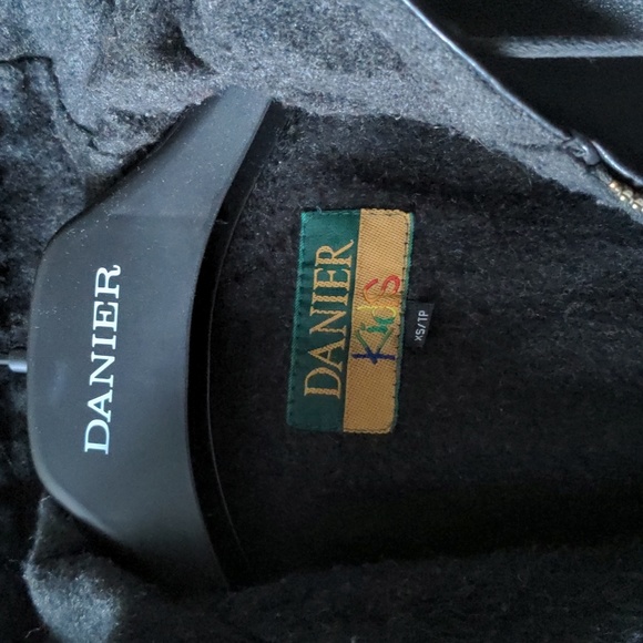 Danier Kids Genuine Leather Jacket, Lined Wool Blend, Fall Winter, Hooded - Picture 5 of 8